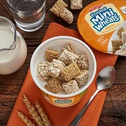 Brand new 😍 Keebler Breakfast & Cereal Frosted Mini Wheats Cereal, Original, 2.5 Oz., 6/Box (42798) 🎉 -Granola Bars Online Shop unnamed file 981